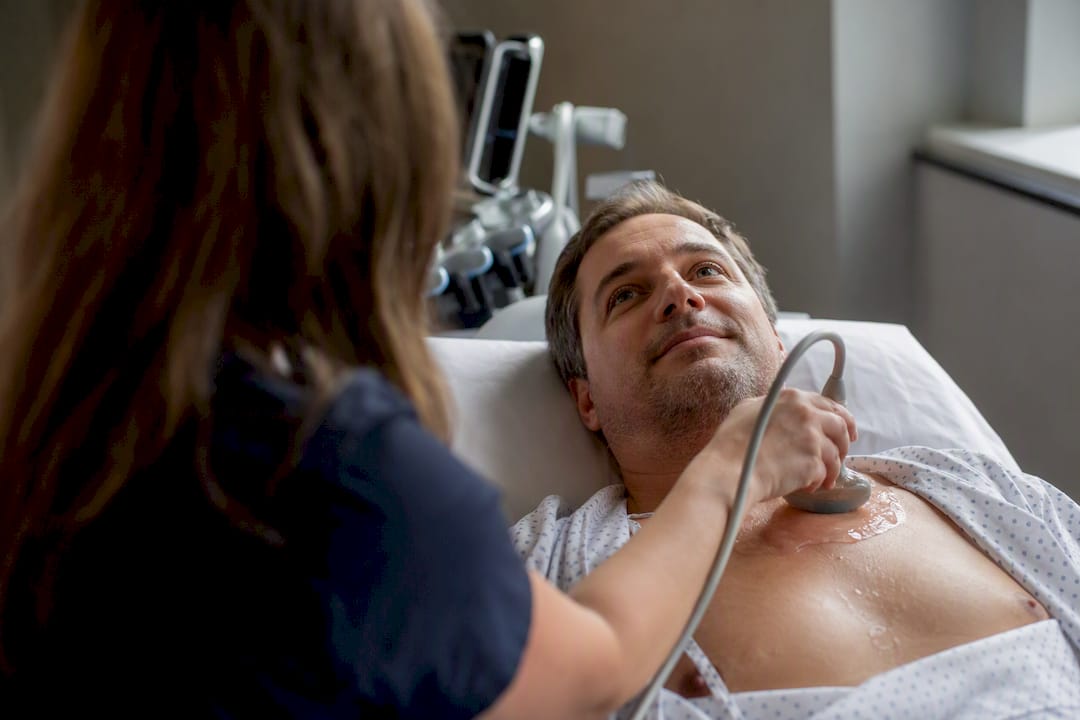Patient comfort during echocardiogram exam